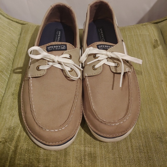 Sperry Other - Sperry Top-Sider. Cruz. Tan. Men's. Size 7